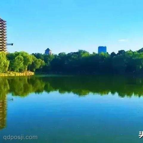 北大回應(yīng)與商家售賣未名湖湖水事件對比分析