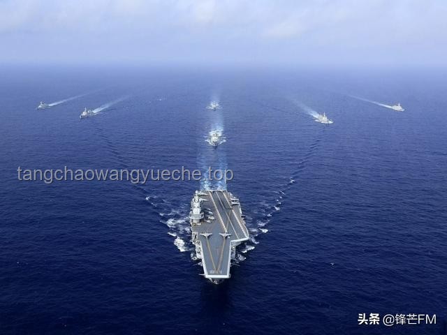 中國(guó)兩艘航母同時(shí)現(xiàn)身太平洋：戰(zhàn)略意義與國(guó)際反響對(duì)比