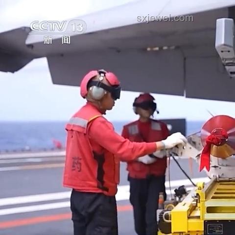 海軍雙航母編隊遠海實戰(zhàn)化訓練實用指南