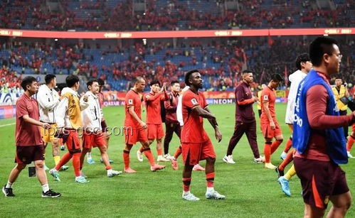 國足vs巴林首發(fā)陣容對比分析