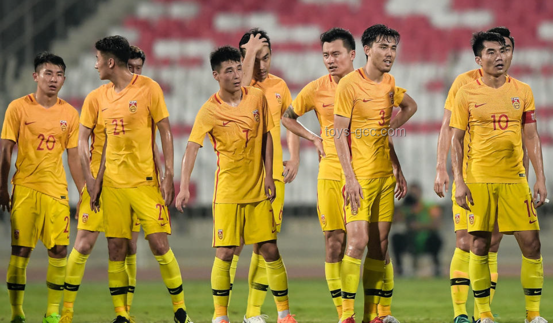 國足vs巴林首發(fā)陣容對比分析