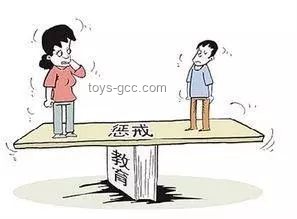老師批評(píng)時(shí)有無(wú)支持：對(duì)孩子心理健康的影響對(duì)比