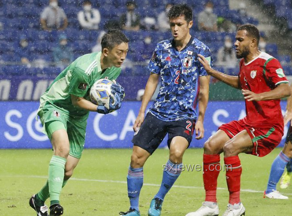 日本6:0大勝印尼：足球賽場上的啟示與感悟