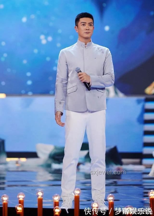 黃景瑜金晨：明星身份與公眾期待