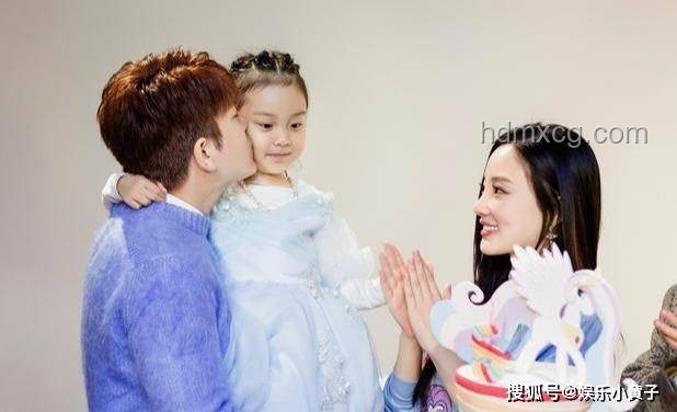 賈乃亮李小璐離婚后同框傳聞解決方案