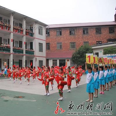 偷偷實現(xiàn)夢想：家庭傳承與行業(yè)創(chuàng)新共舞