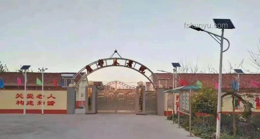 洛杉磯市中心宵禁意味著什么？當(dāng)?shù)噩F(xiàn)狀解析