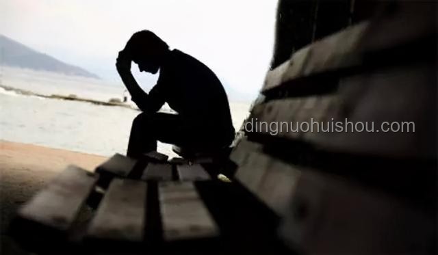 ??到??：與抑郁癥少年同行，理解“站在一起”的力量