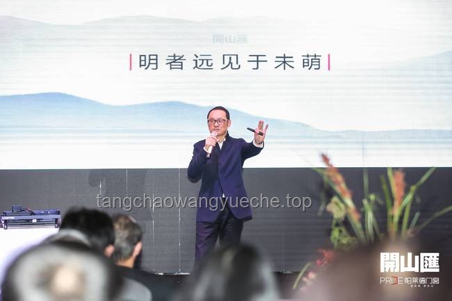 賭氣出國(guó)的另類成長(zhǎng)：跨界啟航新篇章