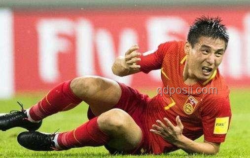 國(guó)足新星閃耀！王鈺棟點(diǎn)射破門，他能撐起國(guó)足未來鋒線？