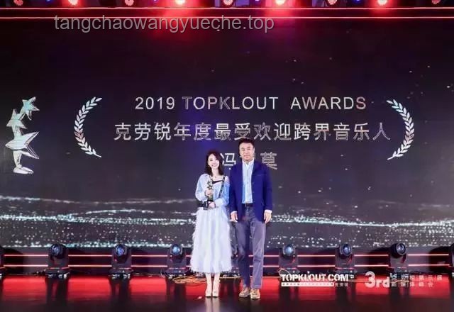抖音畢業(yè)歌會：大學(xué)生放心趴上的創(chuàng)新盛宴，跨界融合新探索
