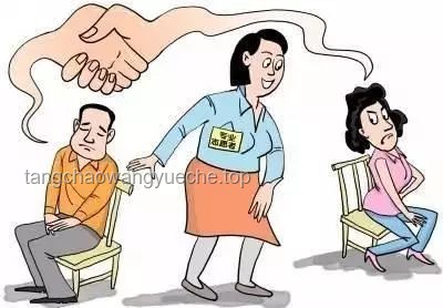 老人摔斷腿后，與鄰居小狗意外結(jié)緣的深層分析