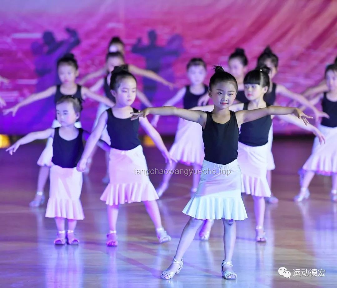 劉浩存進(jìn)行曲學(xué)習(xí)與表演指南,舞蹈教程,節(jié)奏感培養(yǎng),舞臺(tái)表現(xiàn)力提升
