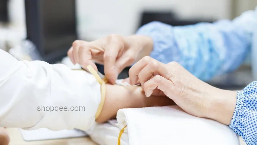 男子掰手腕骨折，慘痛教訓(xùn)分享??骨折，安全，熱身，量力而行