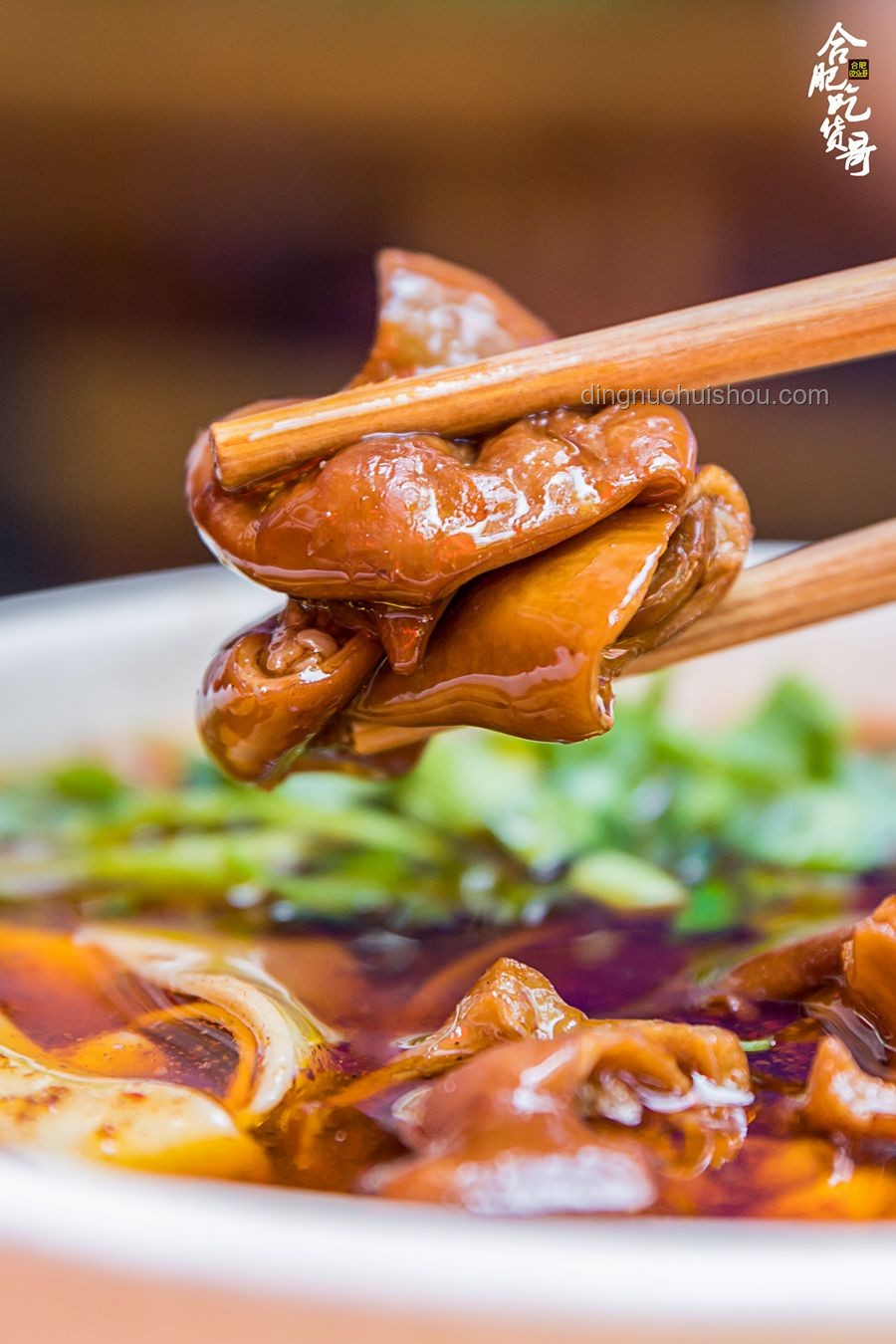 四川肥腸拿鐵：跨界味蕾新探索，咸甜交織的創(chuàng)新之味