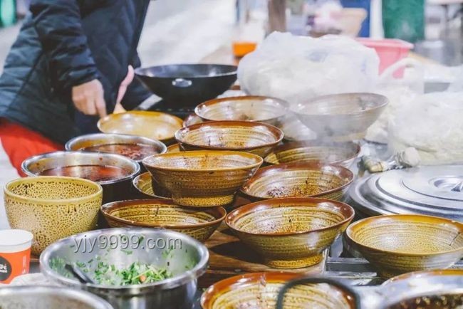 6塊錢一碗面被通報(bào)宴請(qǐng)？合理消費(fèi)與避免誤解指南