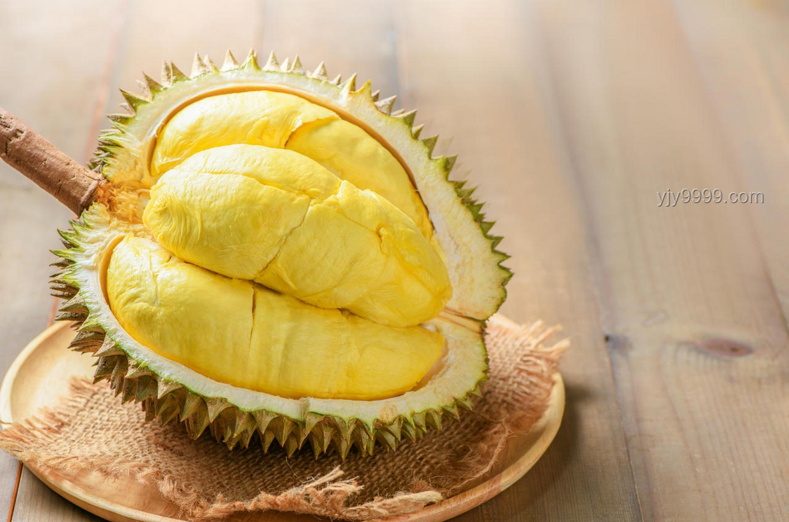 暴跌的榴蓮：價(jià)格與品質(zhì)的雙重對(duì)比