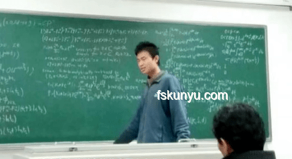 韋東奕婉拒采訪背后：輿論影響與學(xué)術(shù)寧?kù)o