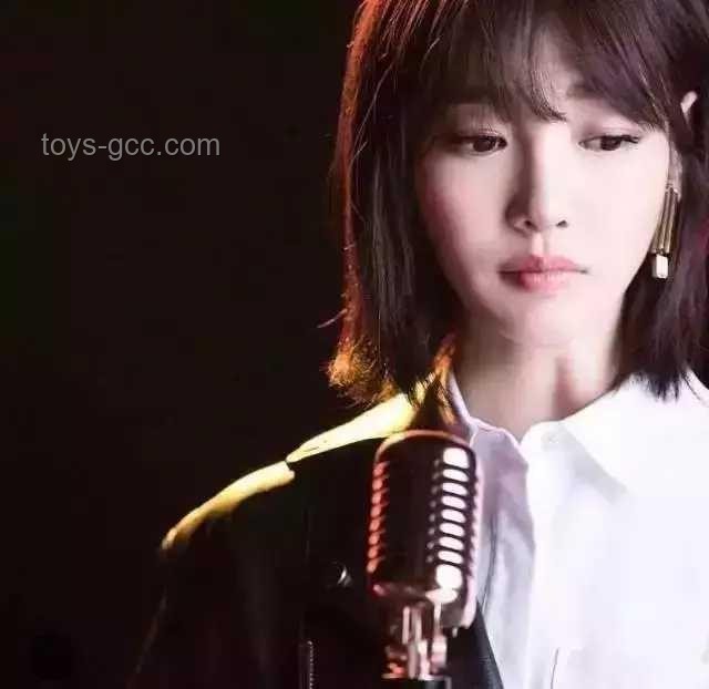 36歲女星“霉霉”疑似秘婚：娛樂與愛情的交響曲
