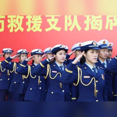 體制內(nèi)著裝最忌諱要點(diǎn)對比分析
