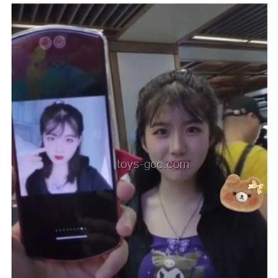 室友假扮男生網(wǎng)戀：能否原諒的深度剖析