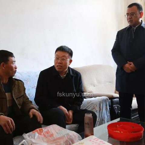 反貧困新動向：《反方向の扶貧》探索相對貧困治理