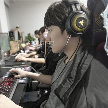 TES淘汰賽單曲解析：如何欣賞《傷心喻文波》