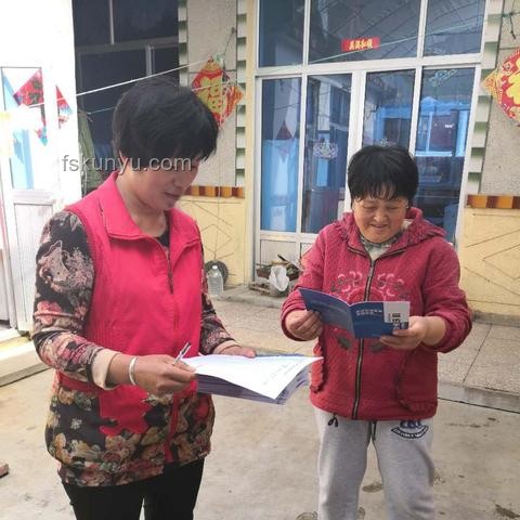 “地鐵新版本暴富手冊(cè)”現(xiàn)象對(duì)比分析