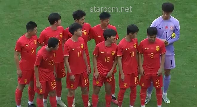 一幫老國(guó)足與18歲王鈺棟：潛力與經(jīng)驗(yàn)的碰撞