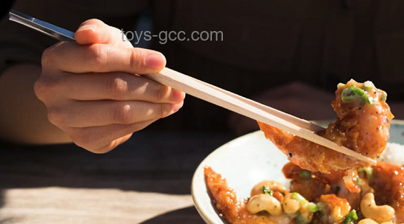 海底撈多元化探索：疫情下的盒飯業(yè)務(wù)轉(zhuǎn)型