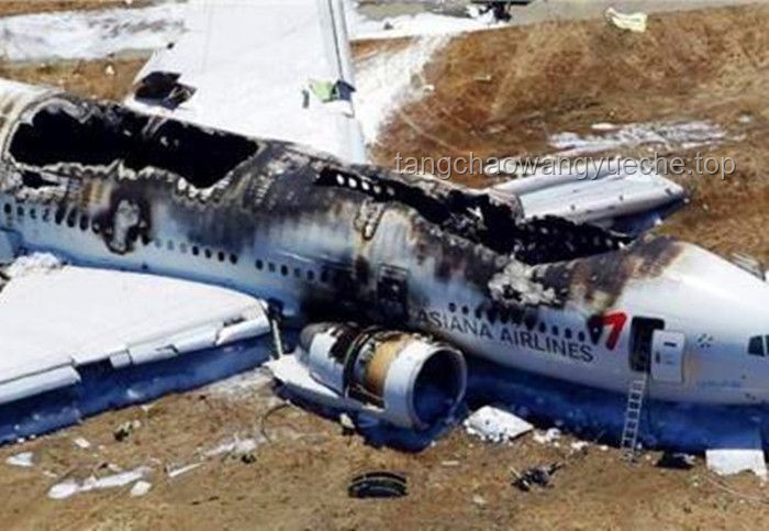 印度航空客機(jī)墜毀事件解析：生還幾率探討