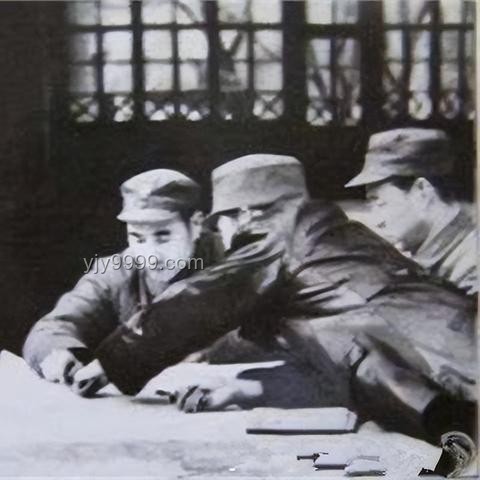 前民航機長揭秘：飛機拉起就墜毀，罕見背后的深思????