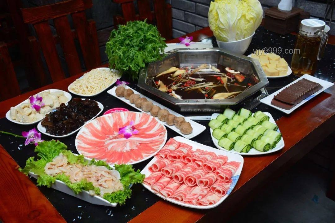 海底撈跨界賣盒飯：創(chuàng)新求生的火鍋新篇