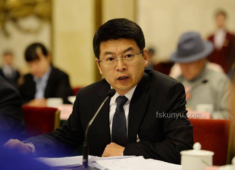 國家鐵路局局長費東斌涉嫌違紀違法被查深度分析