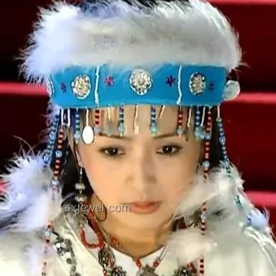 《還珠格格》中爾泰對賽婭公主是否真愛？情感分析與解讀