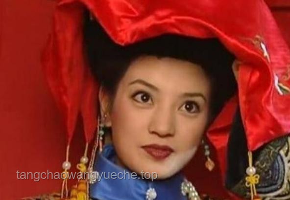 《還珠格格》爾泰對賽婭公主是否真愛？情感真?zhèn)伪嫖? title=