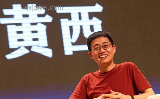 潘粵明炮轟國足教練言論案例分析：公眾人物與體育輿論
