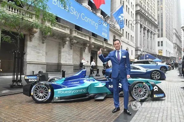 金晨賽車故障無緣比賽痛哭：競技體育中的挫折應對與心理調(diào)適