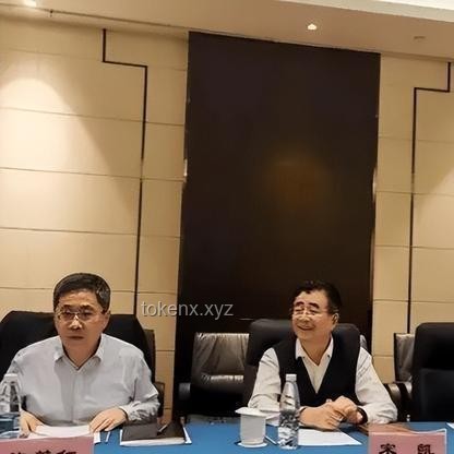 媒體視角下：足協(xié)單方終止與伊萬合作的深度對比分析