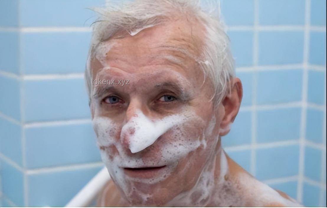 老人味成因揭秘：55歲后生活調(diào)整，遠(yuǎn)離異味困擾