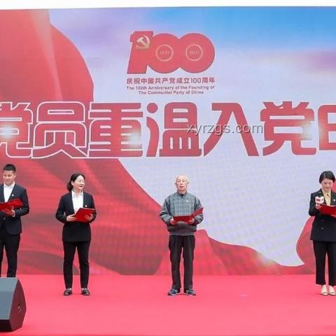 扁擔(dān)女孩：堅(jiān)持初心，上大學(xué)前不注冊賬號的奮斗路