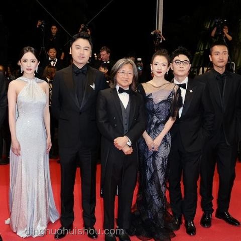 李現(xiàn)首推拒演《醬園弄》背后：角色挑戰(zhàn)與演藝突破