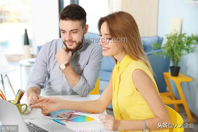 我爸爸是干地產(chǎn)的，他的職業(yè)轉(zhuǎn)型之路