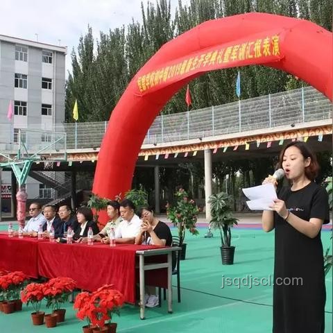 從學(xué)生到老師：那份理解的鴻溝?????????
