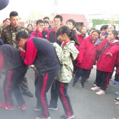 地下車庫安全問題與自救技巧對(duì)比分析
