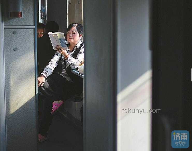 高鐵時代，普速火車體驗是否仍值得一試？硬座、硬臥、軟臥全解析