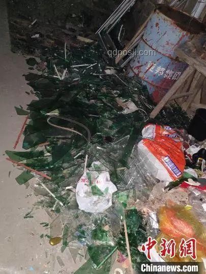 湖南爆炸花炮廠驚魂記：趴水溝撿回一條命????