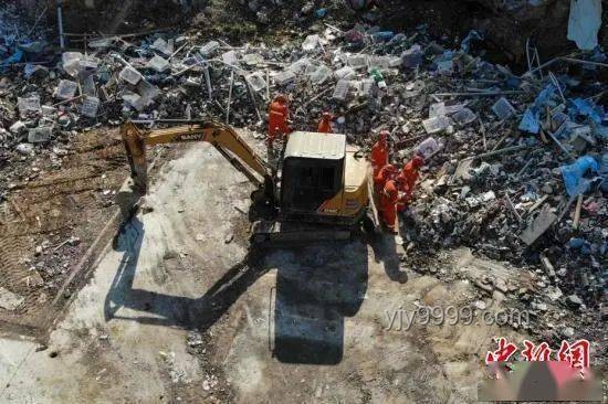 湖南花炮廠爆炸案：員工趴水溝避險逃生奇跡