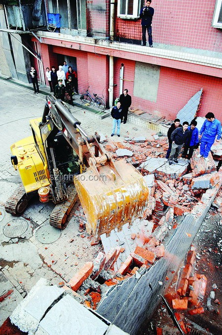 湖南花炮廠爆炸員工避險案例研究：趴水溝撿條命