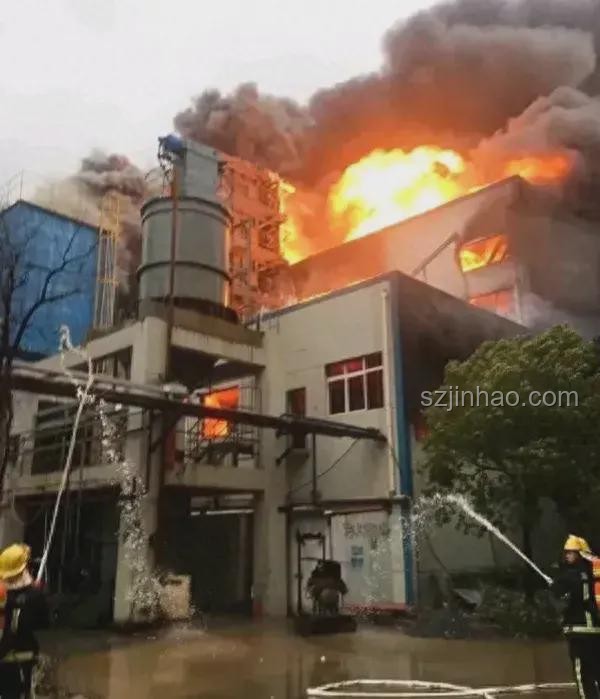 湖南花炮廠爆炸員工避險案例研究：趴水溝撿條命